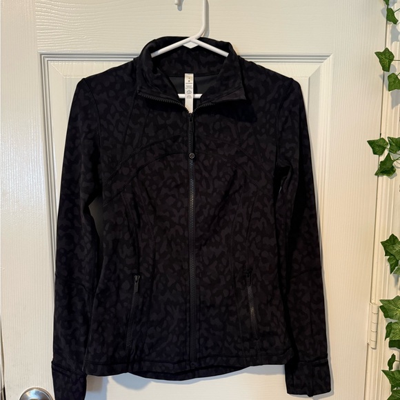 Lululemon Define Jacket Luxtreme in Formation Camo Deep Coal Size 6 Never Worn - Picture 6 of 13